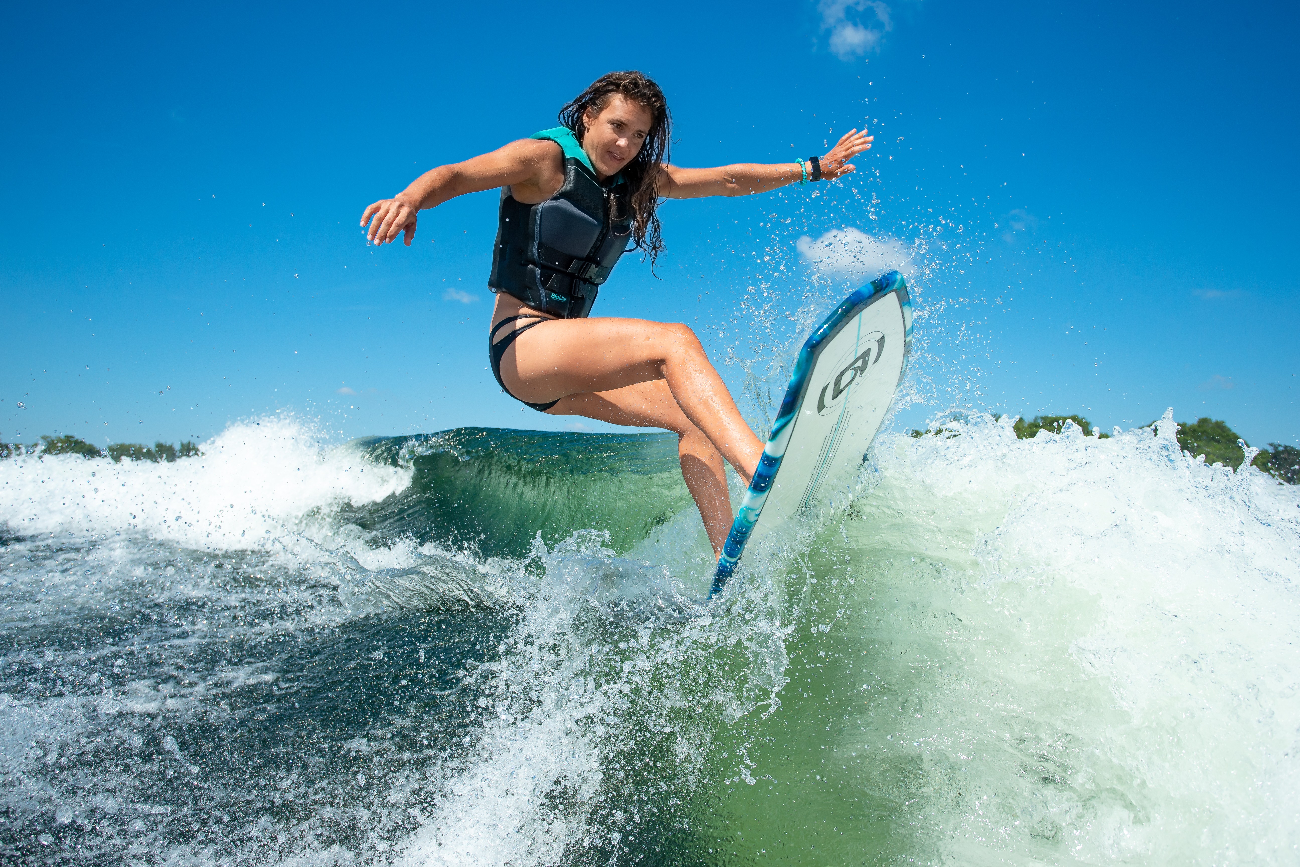 Wakesurfs